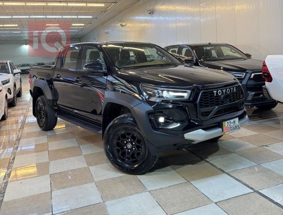 تويوتا هايلوكس